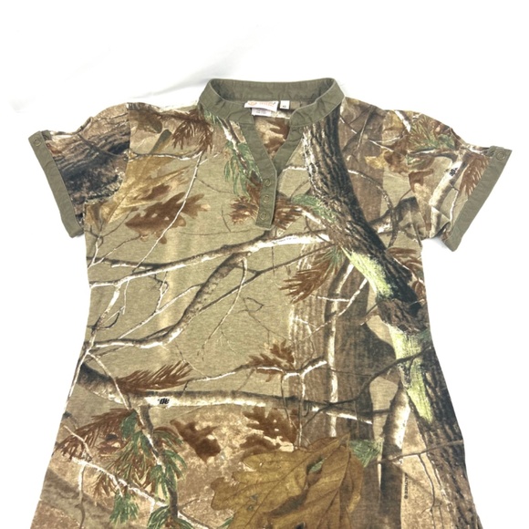 SHE Outdoor Apparel Camo T-Shirt Size XS - Picture 3 of 16